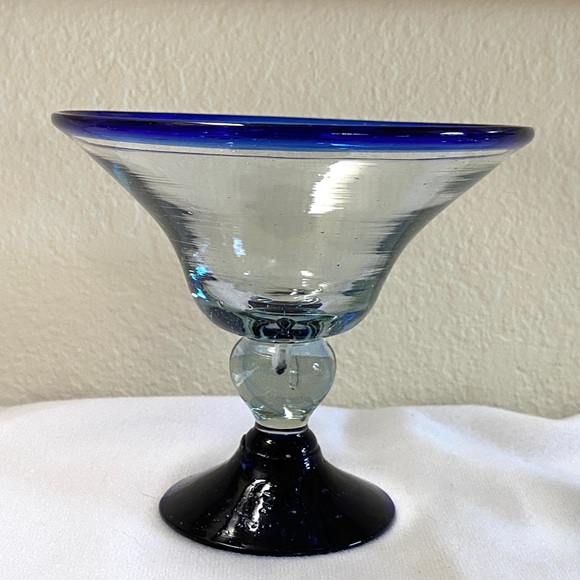 Set Margarita Glasses Cobalt Blue Rim Pedestal Hand Blown Bubble Glass Vtg Wine - Picture 8 of 10